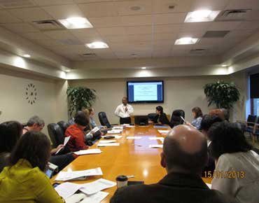 Dr. Ladgaonkar Talking in Seminar at Florida (USA)